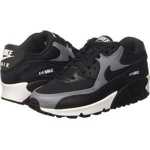 Nike Women's Air Max 90 Black Gray